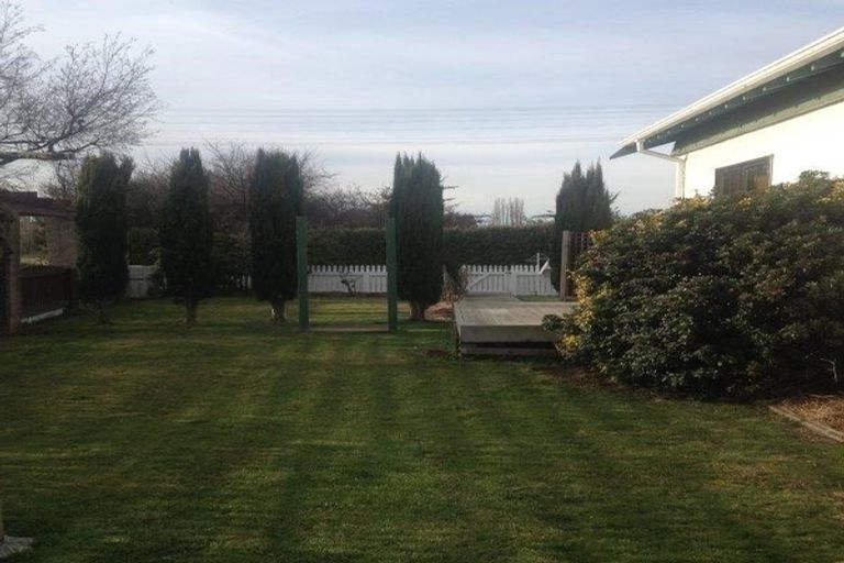 Photo of property in 71 Parsonage Road, Waimate, 7924
