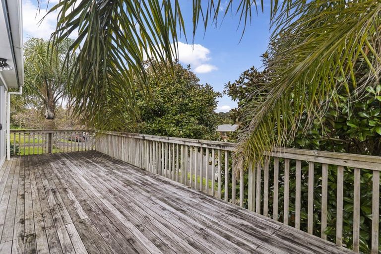 Photo of property in 1/25 Imogene Way, Half Moon Bay, Auckland, 2012