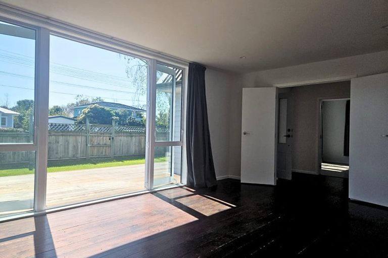 Photo of property in 8a Ngatai Road, Otumoetai, Tauranga, 3110