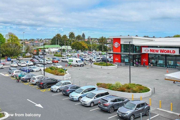 Photo of property in 11/77 Saint George Street, Papatoetoe, Auckland, 2025