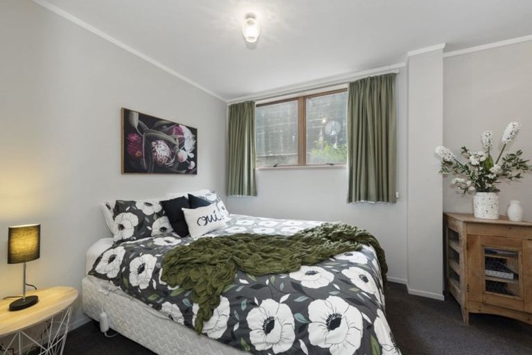 Photo of property in 22 Marnane Terrace, St Andrews, Hamilton, 3200