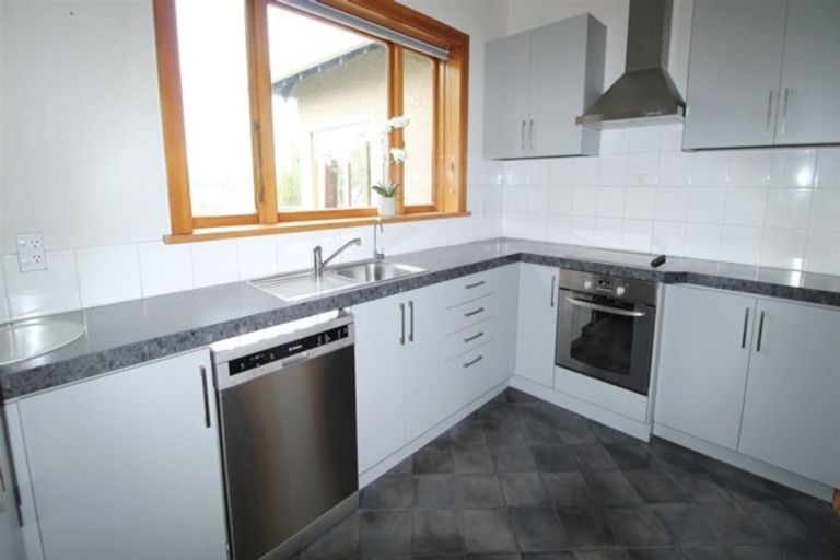 Photo of property in 11 Ashbury Avenue, Waimataitai, Timaru, 7910