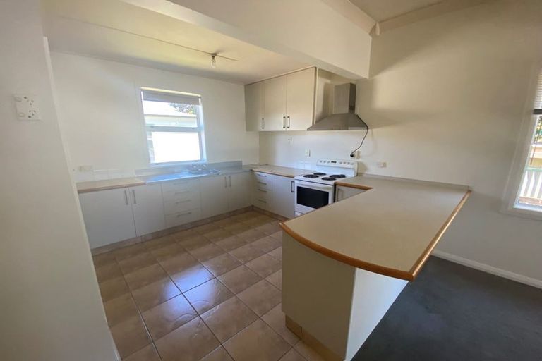 Photo of property in 162 Lemon Street, Strandon, New Plymouth, 4312