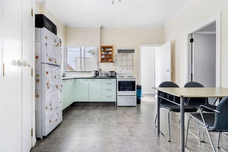 Photo of property in 13 Fifth Avenue, Avenues, Whangarei, 0110