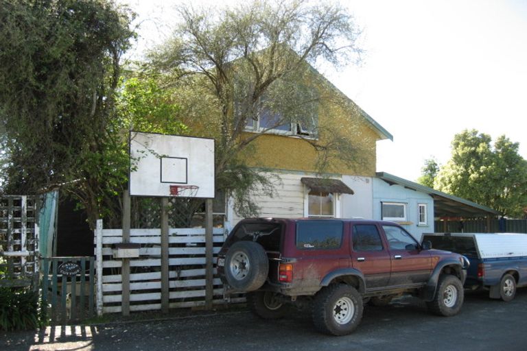 Photo of property in 16 Somerville Lane, Brightwater, 7022