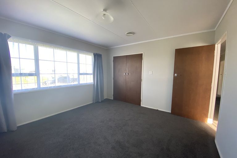 Photo of property in 46 Lee Street, Castlecliff, Whanganui, 4501
