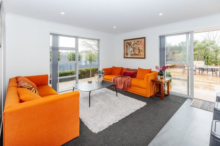 Photo of property in 55 Edgeview Crescent, Fitzroy, Hamilton, 3206