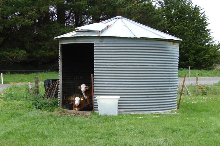 Photo of property in 256 Oreti Road, Otatara, Invercargill, 9879