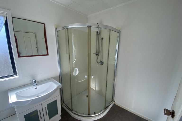 Photo of property in 64 Redcrest Avenue, Red Hill, Papakura, 2110