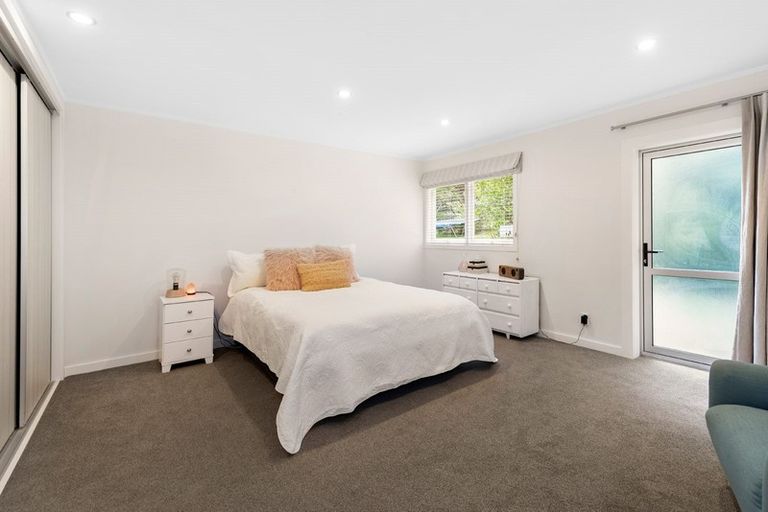 Photo of property in 26 Daffodil Street, Titirangi, Auckland, 0604