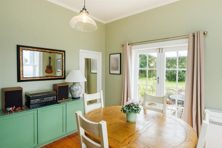 Photo of property in 4 Bond Street, Marton, 4710