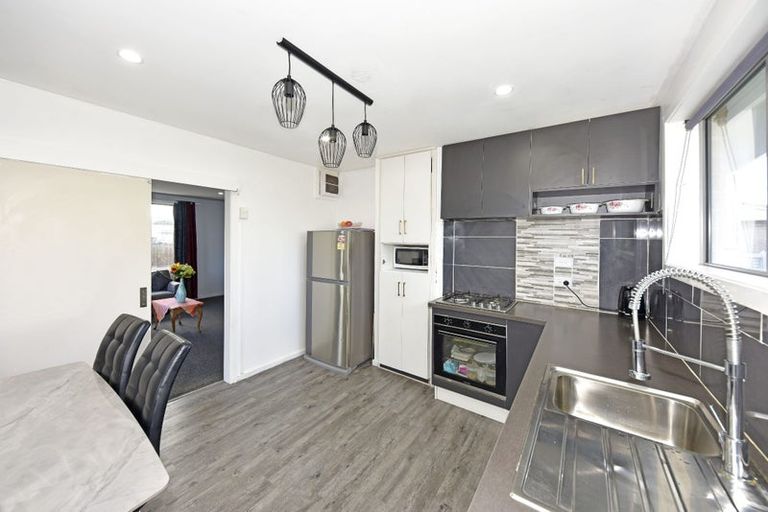 Photo of property in 4/84 Amyes Road, Hornby, Christchurch, 8042