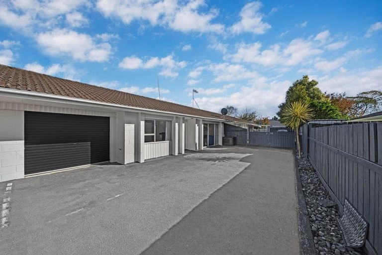 Photo of property in 2/26 Airfield Road, Takanini, 2112