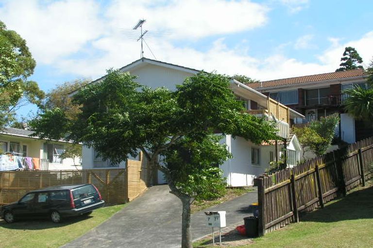 Photo of property in 2/7 Keldale Place, Forrest Hill, Auckland, 0620