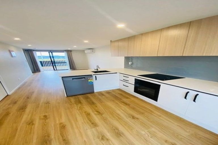 Photo of property in 7c Colin Chester Drive, Silverdale, 0932