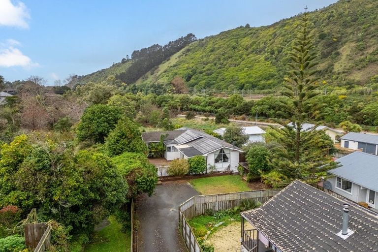 Photo of property in 103 Leinster Avenue, Raumati South, Paraparaumu, 5032