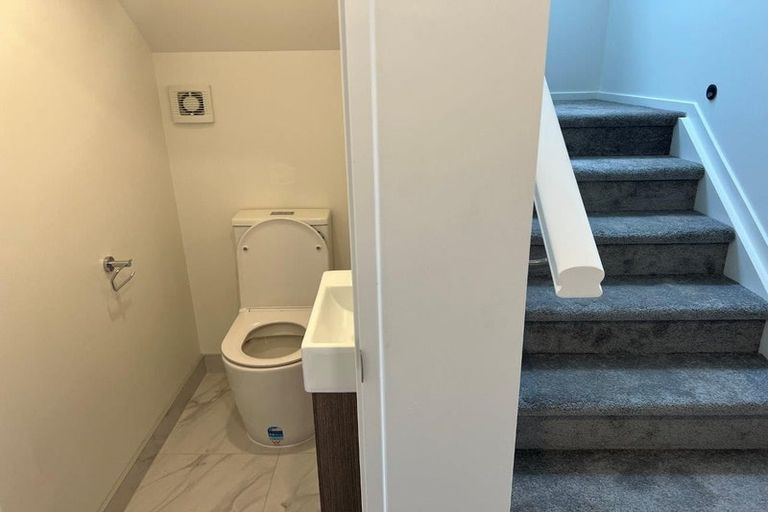 Photo of property in 1b Matakohe Road, Westgate, Auckland, 0814