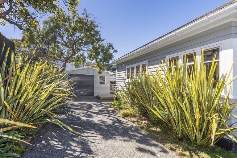 Photo of property in 3 Glamis Avenue, Strathmore Park, Wellington, 6022