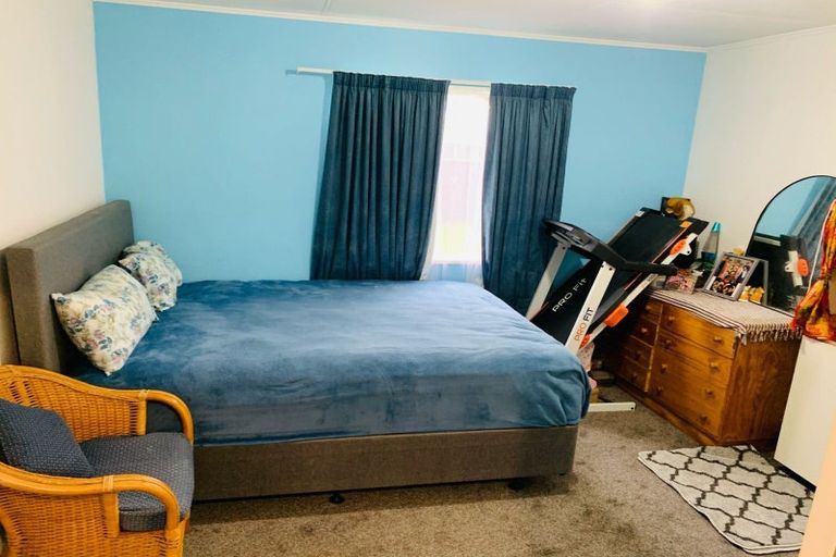 Photo of property in 23a Rhodes Drive, Kelvin Grove, Palmerston North, 4414