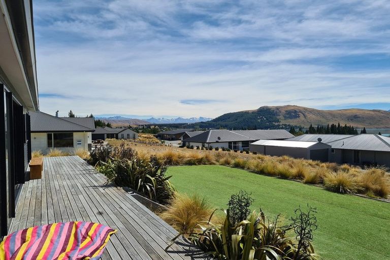 Photo of property in 6 Manning Place, Lake Tekapo, 7999