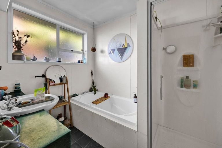 Photo of property in 4 Ropata Street, Hawera, 4610