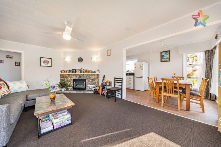 Photo of property in 75 Petrie Street, Wainuiomata, Lower Hutt, 5014