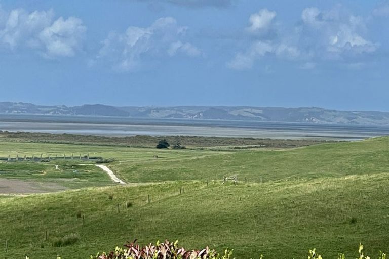 Photo of property in 3914 Kaipara Coast Highway, Mangakura, Warkworth, 0984