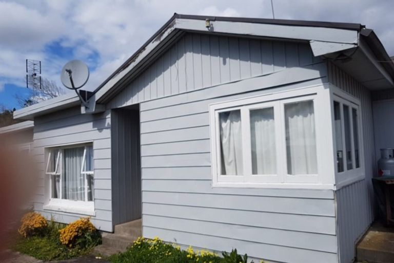 Photo of property in 19 Driver Road, Mangere East, Auckland, 2024