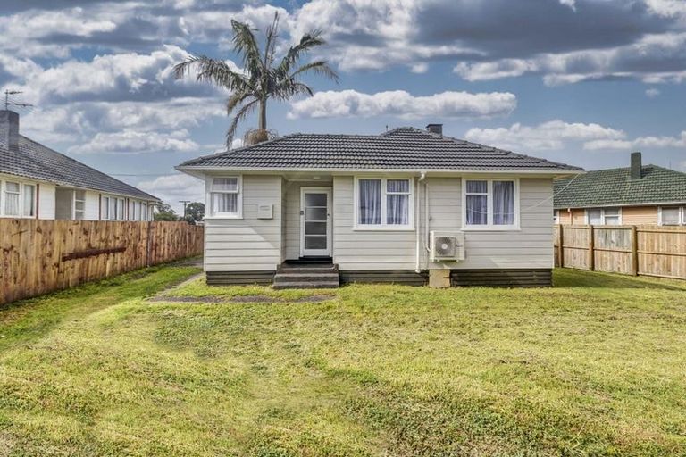 Photo of property in 14 Matamata Place, Otara, Auckland, 2023