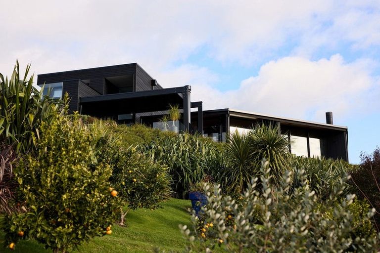 Photo of property in 175l Estates Terrace, Welcome Bay, Tauranga, 3175