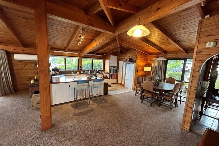 Photo of property in 2019 Whangarei Heads Road, Whangarei Heads, Whangarei, 0174