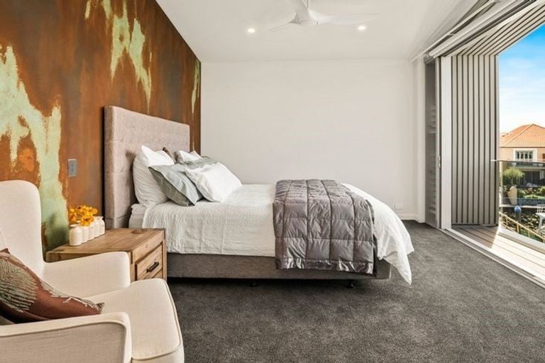 Photo of property in 579a Laurie Southwick Parade, Gulf Harbour, Whangaparaoa, 0930