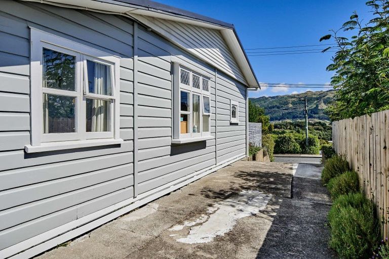 Photo of property in 27 Awatea Street, Ranui, Porirua, 5024
