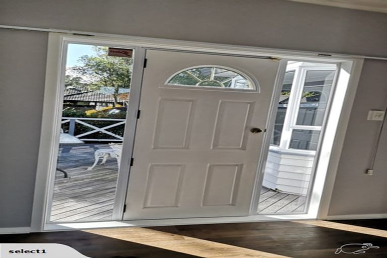 Photo of property in 1118 Fergusson Drive, Clouston Park, Upper Hutt, 5018