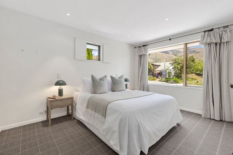 Photo of property in 170 Stone Street, Wanaka, 9305