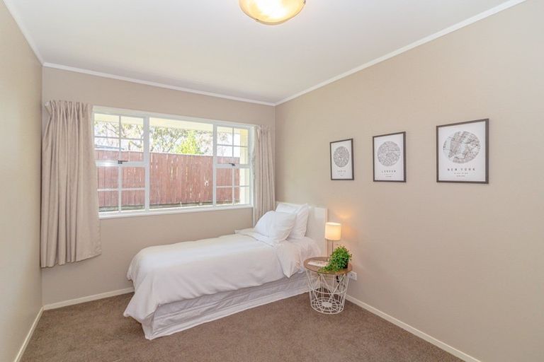 Photo of property in 1 Collier Place, Saint Johns Hill, Whanganui, 4501