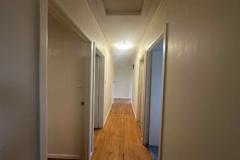 Photo of property in 210 Lake Road, Northcote, Auckland, 0627