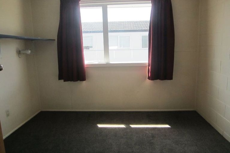 Photo of property in 2/25 Brockworth Place, Riccarton, Christchurch, 8011