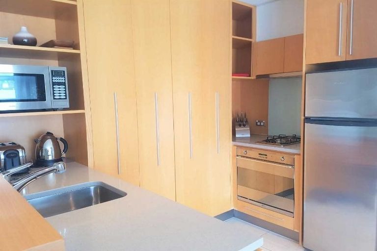 Photo of property in 7/2 Lowell Place, Waipahihi, Taupo, 3330