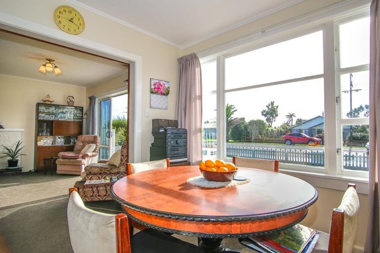 Photo of property in 146 Brougham Street, Westport, 7825