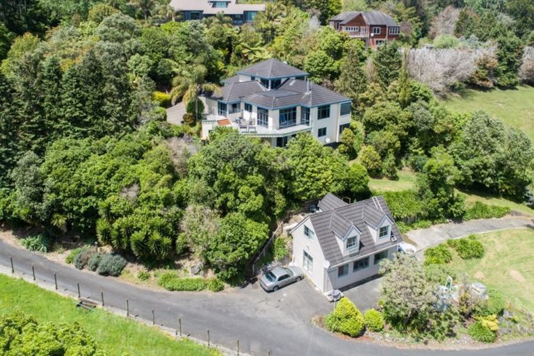 Photo of property in 84 Point View Drive, East Tamaki Heights, Auckland, 2016