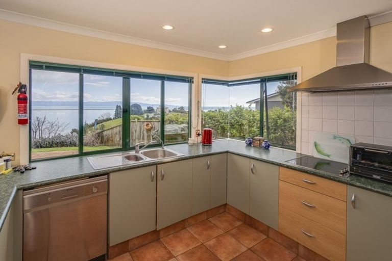 Photo of property in 10 Matuku Place, Atawhai, Nelson, 7010