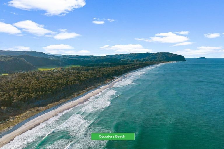 Photo of property in 311 Opoutere Road, Opoutere, Whangamata, 3691