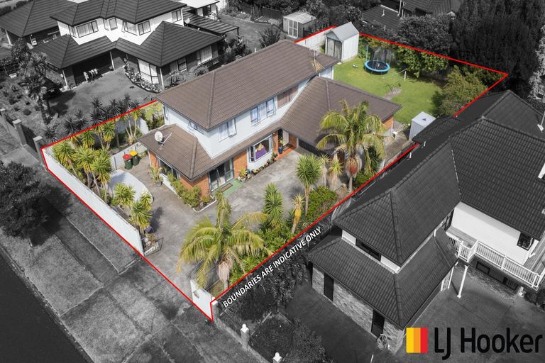 Photo of property in 38 Wairere Road, The Gardens, Auckland, 2105