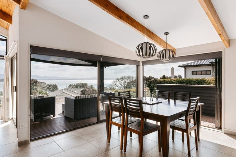 Photo of property in 82 Hamurana Road, Omokoroa, 3114