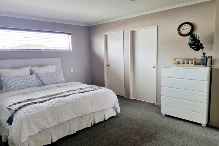 Photo of property in 21 Cambrian Street, Churton Park, Wellington, 6037