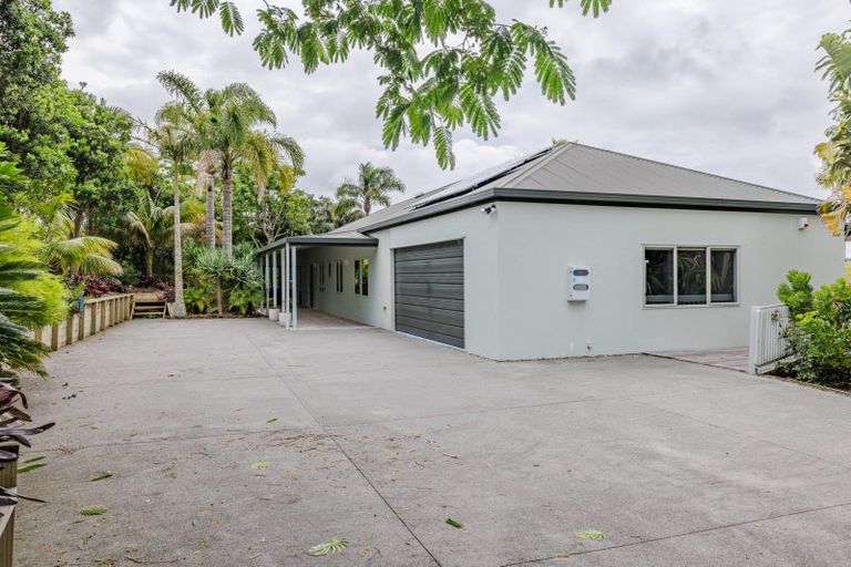 Photo of property in 33a Skudders Beach Road, Kerikeri, 0294