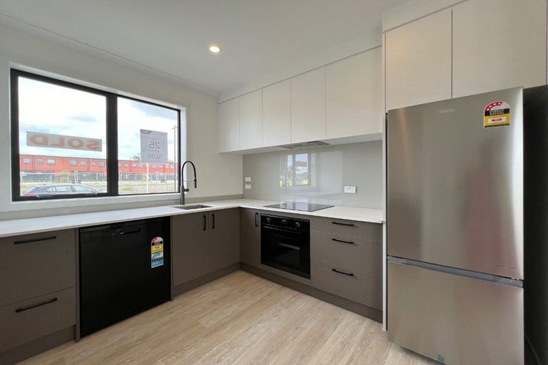 Photo of property in 3 Te Tihi Street, Wiri, Auckland, 2104