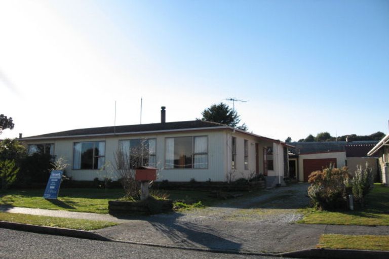 Photo of property in 191 Rolleston Street, Hokitika, 7810