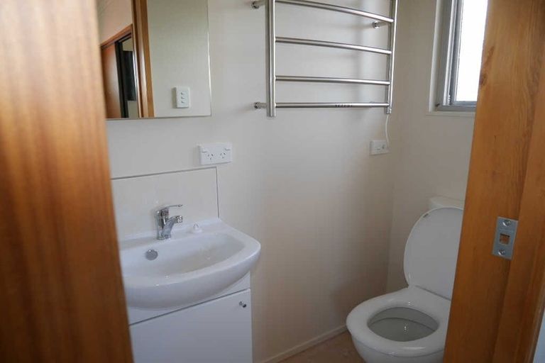 Photo of property in 54 Belvedere Avenue, Waikanae, 5036